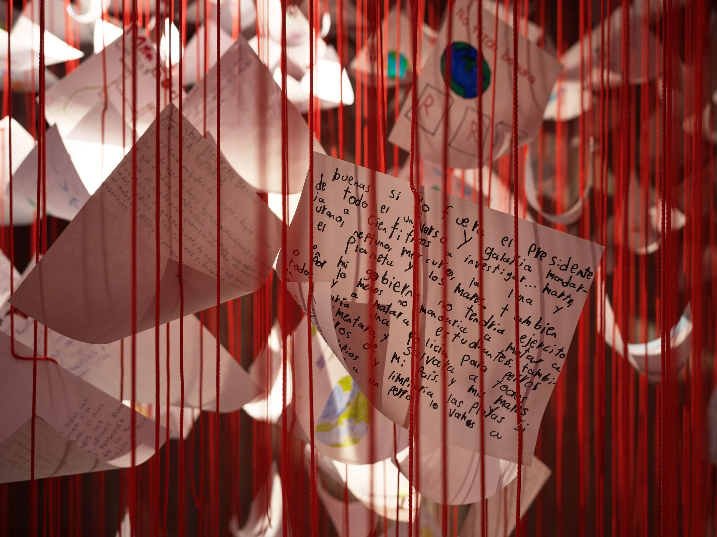 CHIHARU SHIOTA–塩田千春